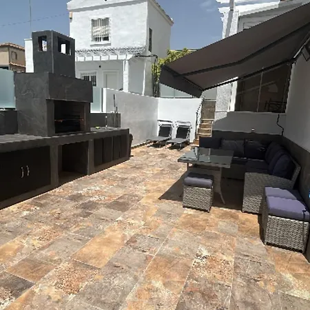 Casa Con Piscina