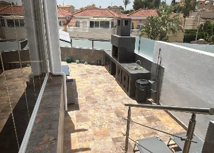 Casa Con Piscina 圣米格尔德萨利纳斯